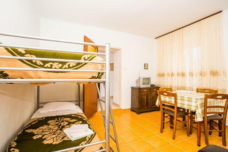 Apartment Dragica Jurandvor Buitenkant foto